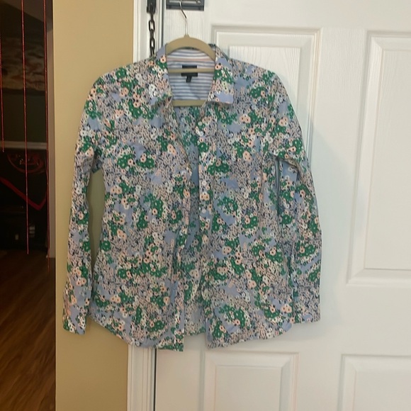 Talbots NON-IRON PERFECT SHIRT-Size 8 - Picture 1 of 5